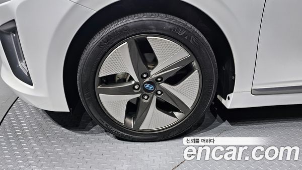 Hyundai IONIQ 2020, фото 5