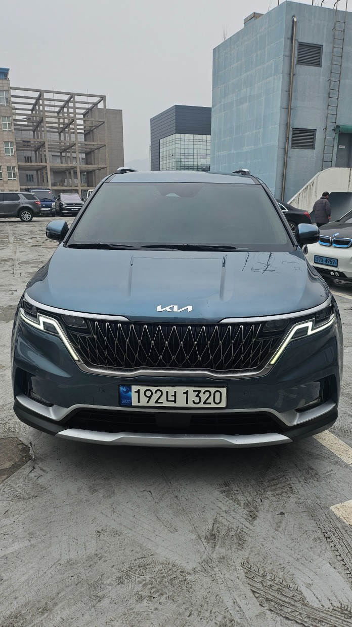 Kia Carnival 2023, фото 3