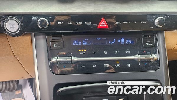 Kia Carnival 2023, фото 11