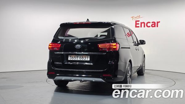 Kia Carnival 2020, фото 4