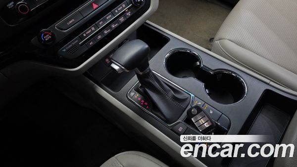 Kia Carnival 2020, фото 9