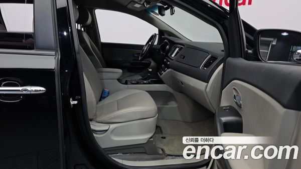Kia Carnival 2020, фото 11