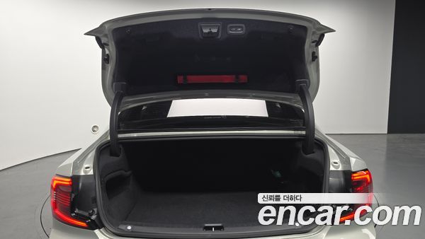Volvo S90 2021, фото 20