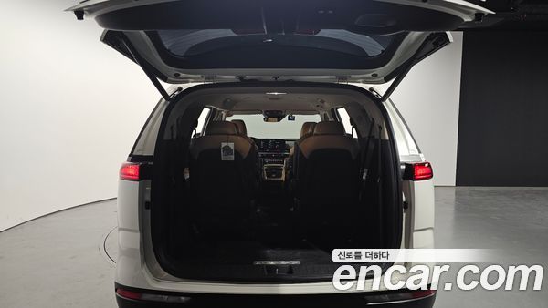 Kia Carnival 2021, фото 20