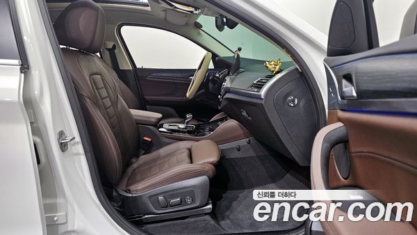 BMW X4 2025, фото 11