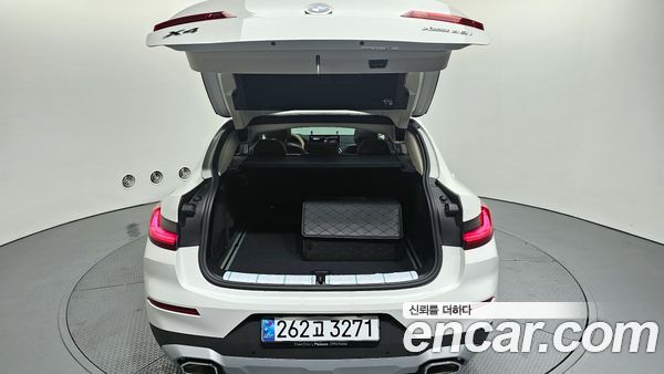 BMW X4 2025, фото 20