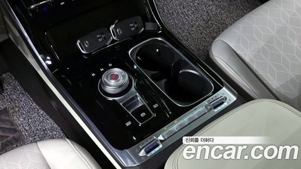 Kia Carnival 2021, фото 9