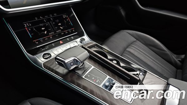 Audi A6 2023, фото 9