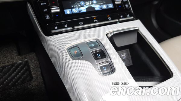Hyundai Grandeur 2022, фото 9