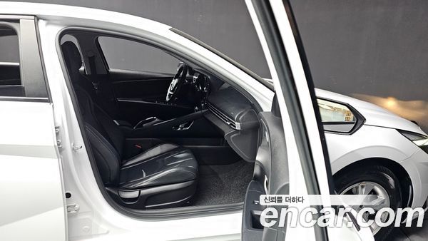 Hyundai Elantra 2021, фото 11