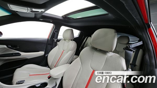 Hyundai Veloster 2020, фото 19