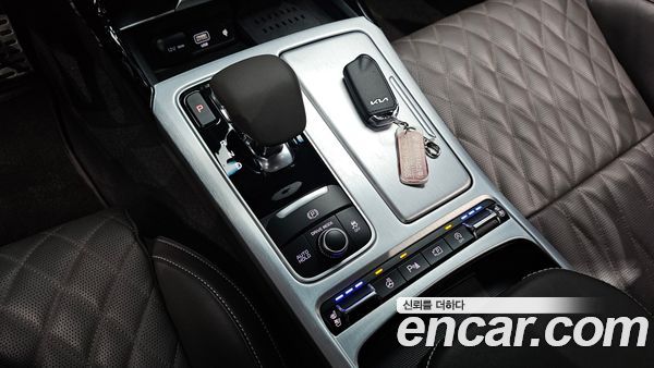Kia Stinger 2023, фото 12