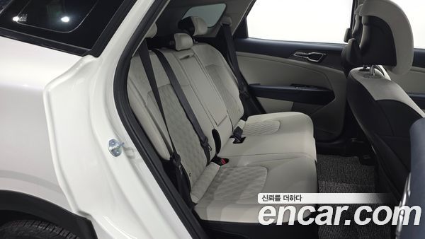 Kia Sportage 2023, фото 11
