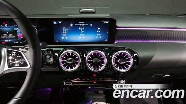Mercedes-Benz A-Class 2024, фото 14