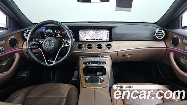 Mercedes-Benz E-Class 2021, фото 10