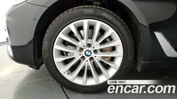 BMW 5 Series 2022, фото 5
