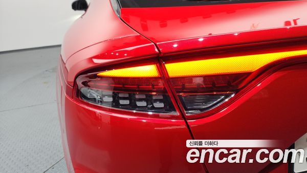 Kia Stinger 2021, фото 9
