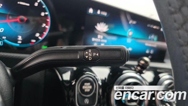 Mercedes-Benz A-Class 2021, фото 9