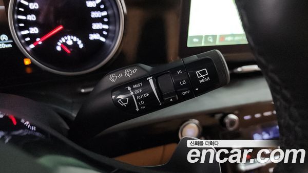 Kia Carnival 2022, фото 29