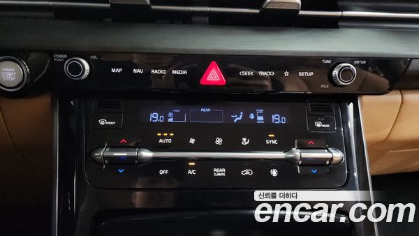 Kia Carnival 2022, фото 31