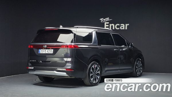 Kia Carnival 2021, фото 2