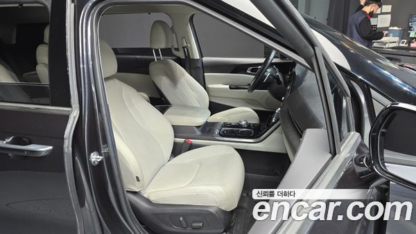 Kia Carnival 2021, фото 12