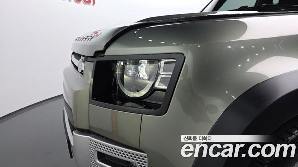 Land Rover Defender 2020, фото 7