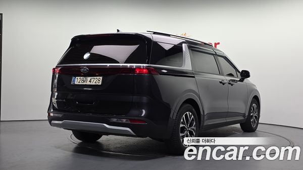 Kia Carnival 2021, фото 2