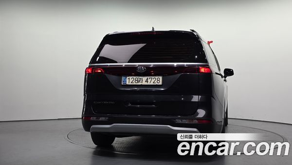 Kia Carnival 2021, фото 4