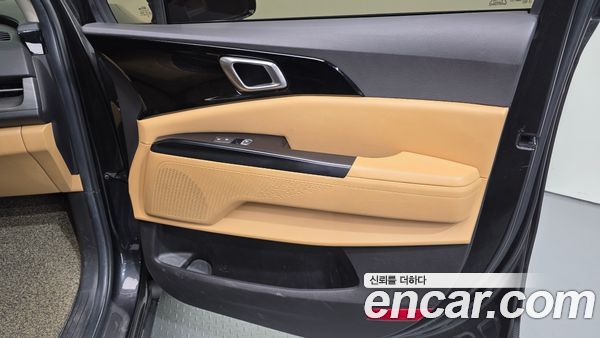 Kia Carnival 2021, фото 14