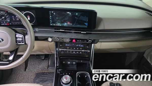 Kia Carnival 2021, фото 20