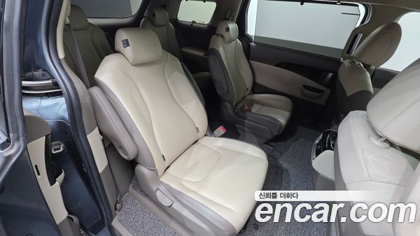 Kia Carnival 2021, фото 24