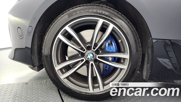 BMW Gran Turismo 2023, фото 4