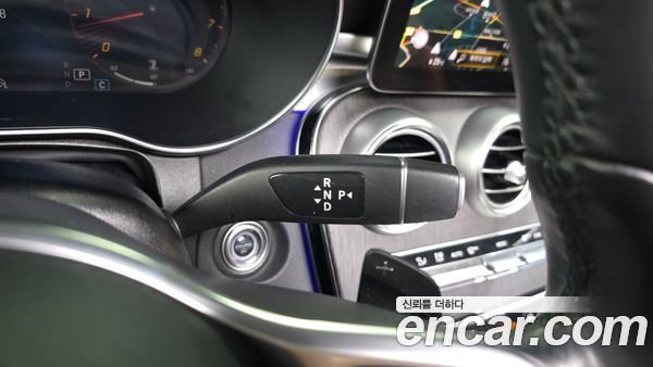 Mercedes-Benz GLC 2022, фото 12