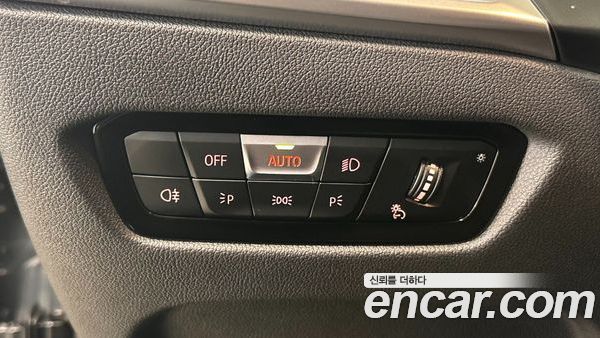 BMW 3 Series 2025, фото 14