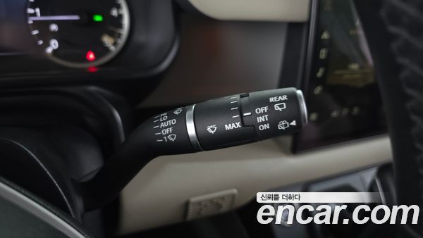 Land Rover Defender 2023, фото 29