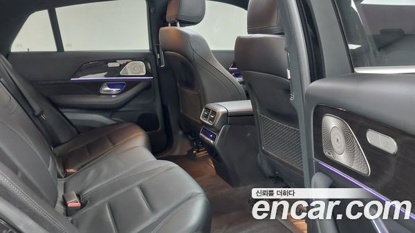 Mercedes-Benz GLE 2023, фото 10