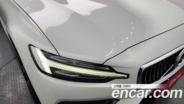 Volvo S60 2022, фото 8
