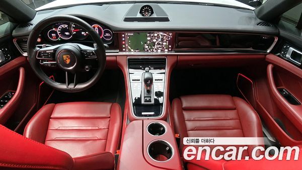 Porsche Panamera 2022, фото 10