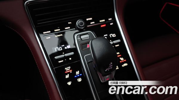 Porsche Panamera 2022, фото 12