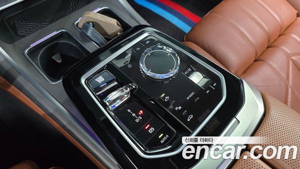 BMW 7 Series 2023, фото 12