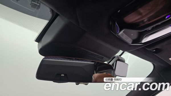 BMW 7 Series 2023, фото 29