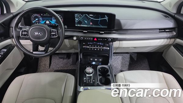 Kia Carnival 2021, фото 7
