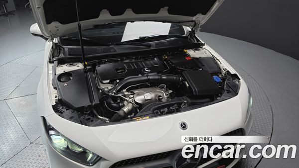 Mercedes-Benz A-Class 2023, фото 6