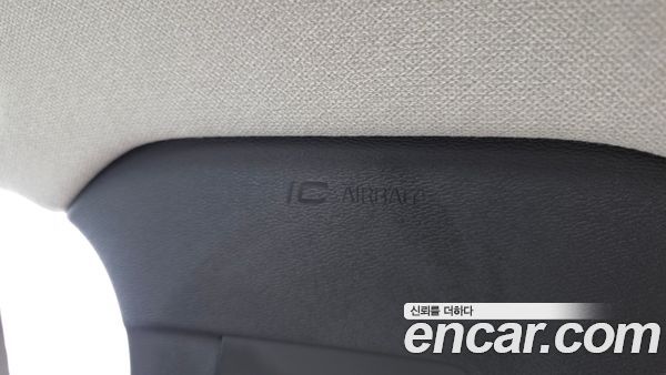 Volvo XC40 2023, фото 29