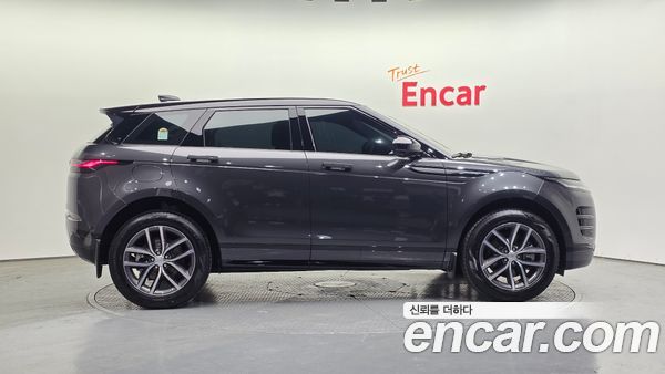 Land Rover Range Rover Evoque 2026, фото 5