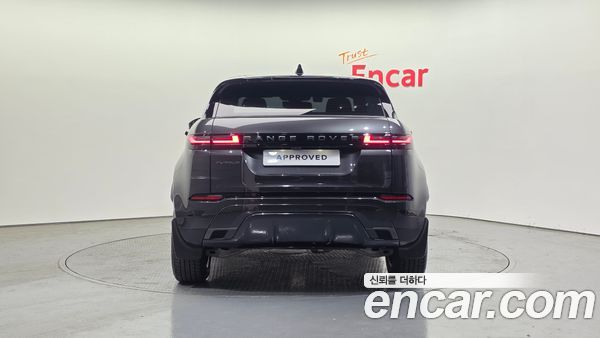Land Rover Range Rover Evoque 2026, фото 6