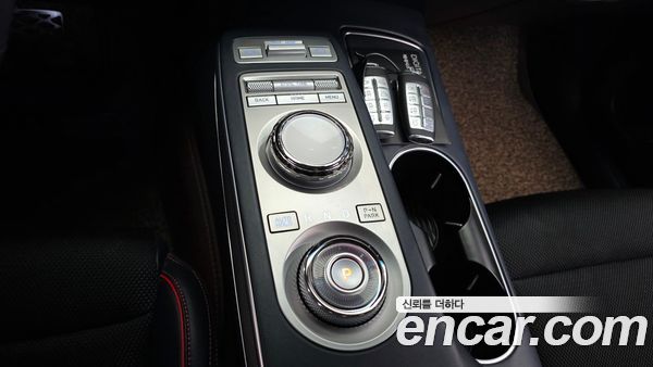 Genesis GV70 2023, фото 9