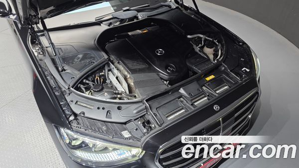 Mercedes-Benz S-Class 2021, фото 6