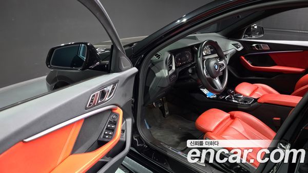BMW 1 Series 2021, фото 10